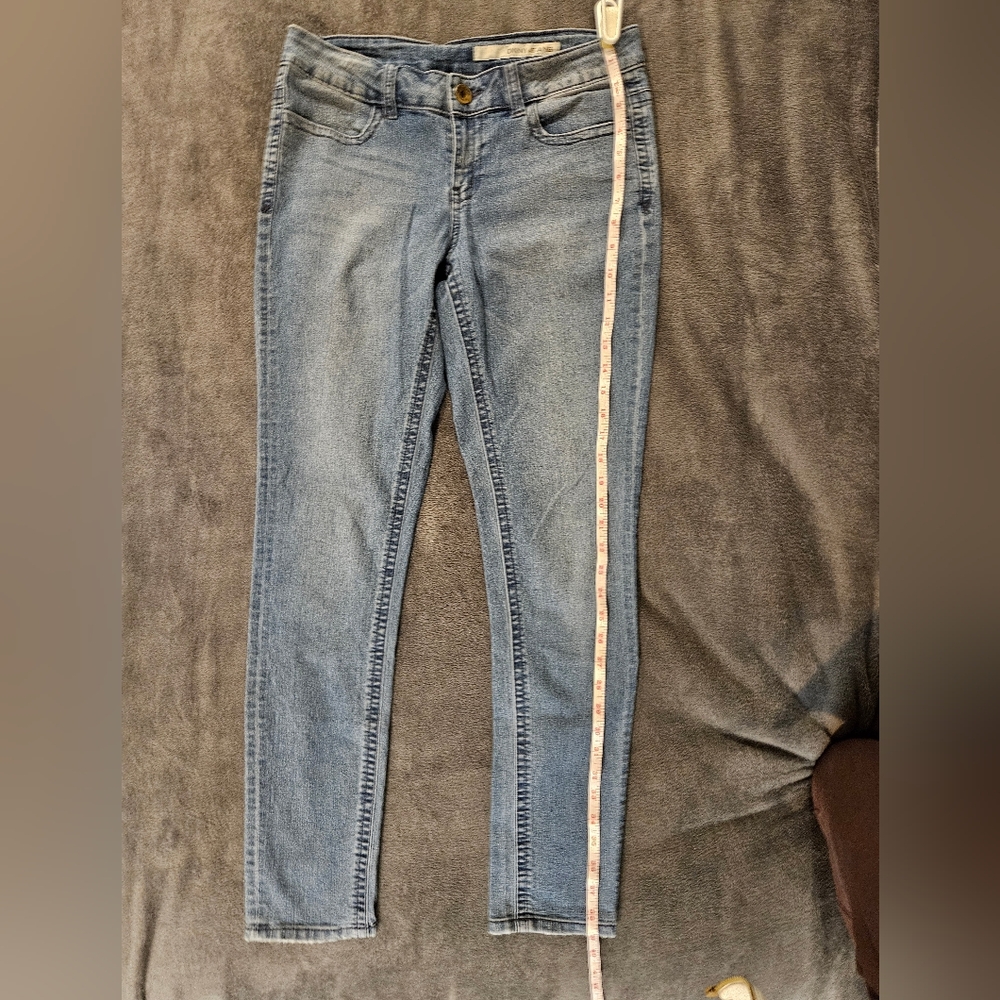 DKNY Women's Light Blue Skinny Jeans